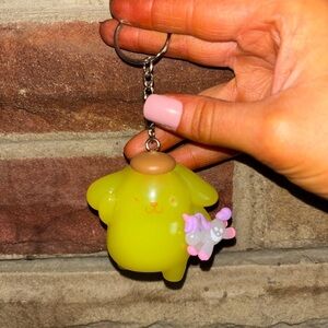 Cute Yellow Sanrio hello kitty Pompompurin Character Keychain